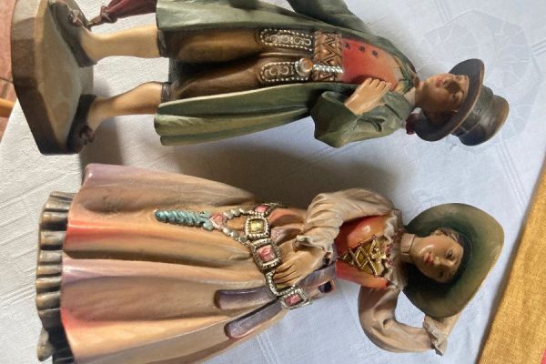 Original ANRI Holzfiguren Grödner Tracht 25 cm gross