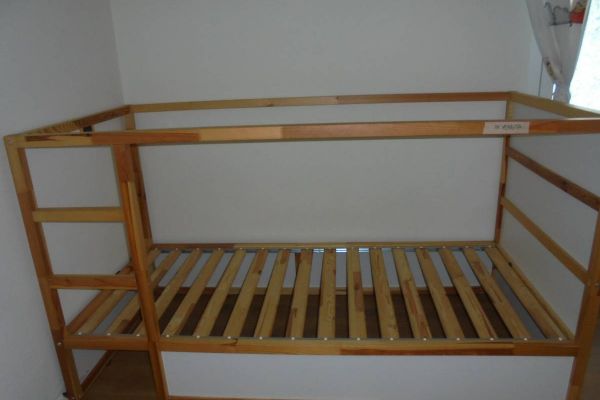 Bett/Stockbett zu verkaufen