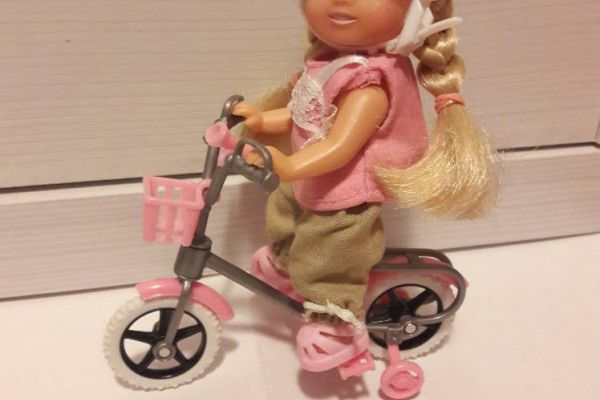 Barbie Evi Love Fahrrad