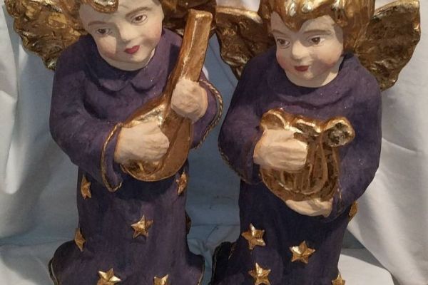 2 große (60cm) handbemalte Engel für zusammen 10 Euro