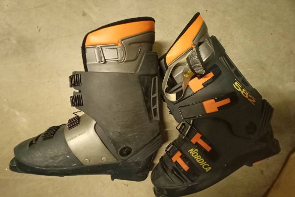 Skischuhe Nordica Größe 47