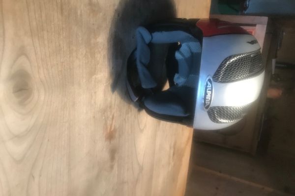 Skihelm Alpina (51-55 cm)