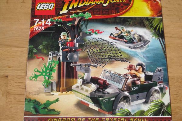 LEGO Indiana Jones 7625 River Chase SAMMLERSTÜCK