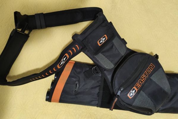 Attrezzatura per tiro con l'arco Austustung Zum Bogenschiessen