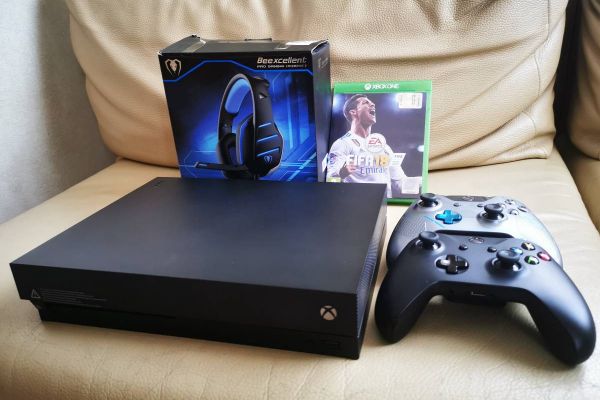 Xbox One X