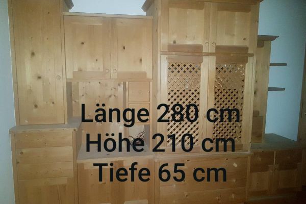 Schrank Massivholz Fichte natur um € 620 zu verkaufen.