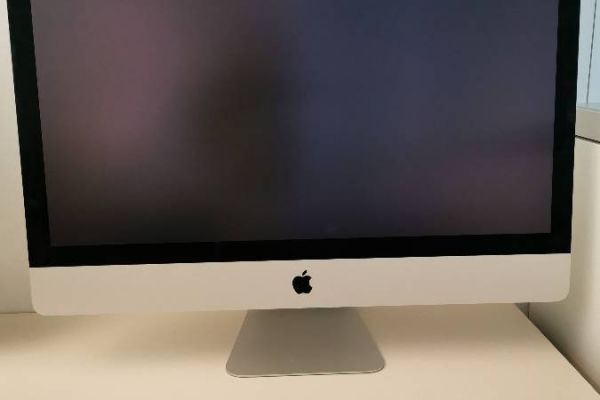 iMac 2015 mit Zubehör