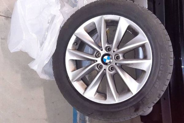 Komplett  Winterräder Bmw x3- x4 245/50/18 zu verkaufen