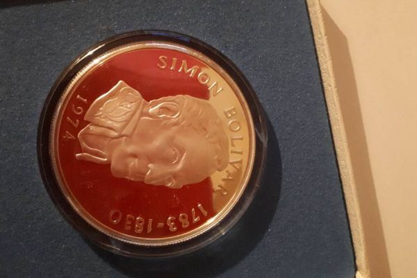 Sterling Silbermünze mit Zertifikat abzugeben