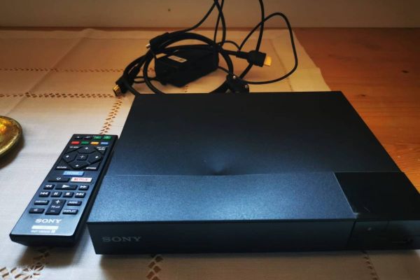 Sony Blu Ray Player BDP S1700