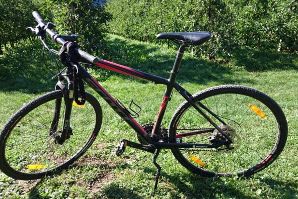 Verkaufe Fahrrad der Marke Scott in sehr gutem Zustand