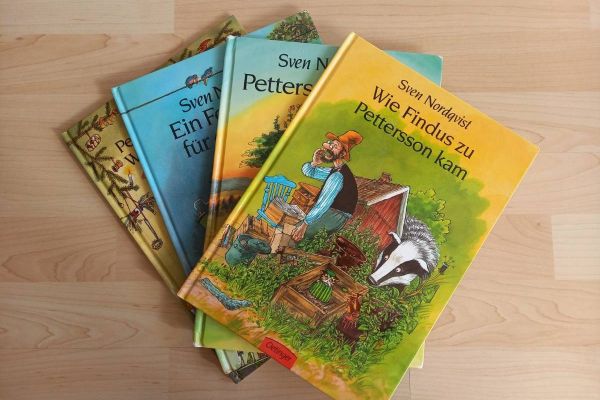 PETTERSON & FINDUS  4 Kinderbücher aus der beliebten Serie - WIE NEU