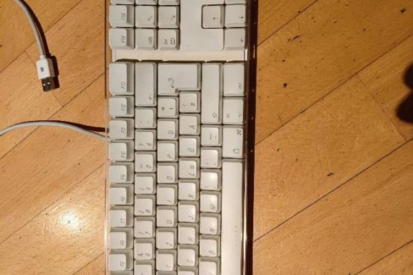 Keyboard Apple