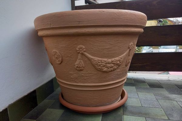 TERRACOTTA OPTIK mit Ornamenten - großer Pflanzentopf mit Unterschale