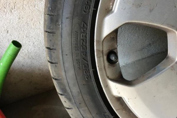 Sommerreifen mit Felgen Audi
