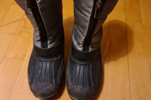 Wärme Winterstiefel Gr 35/36 Marke Olang