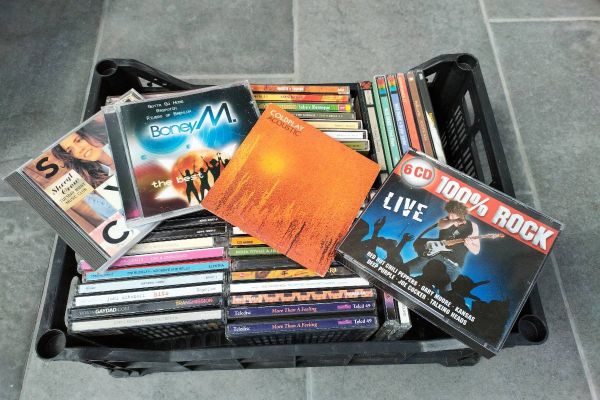 Kiste voll CDs Rock/Pop