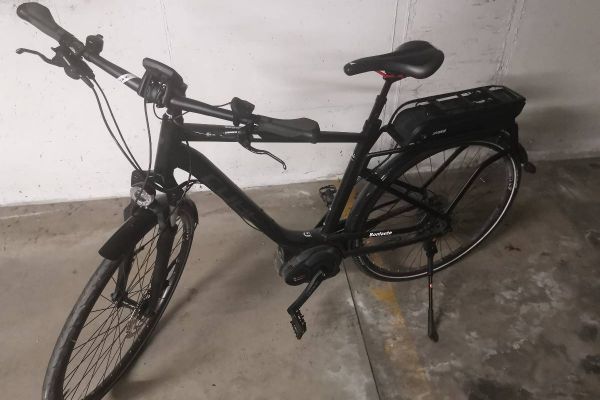 E-BIKE "Cube touring 400"