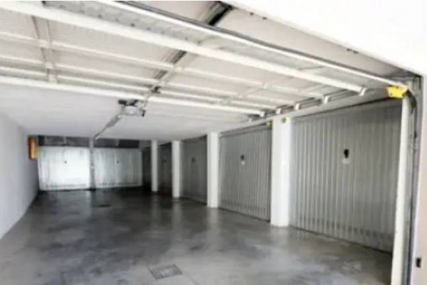 Vermiete Garage im Zentrum von Naturns