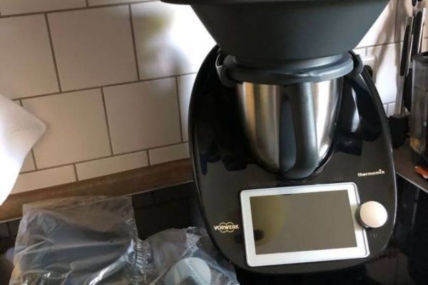 Thermomix TM6 VORWERK schwarz