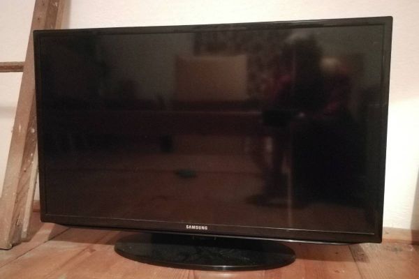 Fernseher sehr guter Zustand