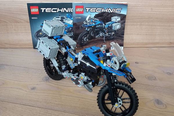Lego technic 42063 BMW R 1200 GS