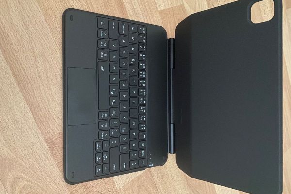 Hülle mit Tastatur