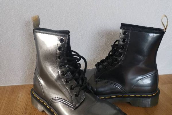 Dr Martens 1460 Gunmetal Chrome Neu Gr. 38