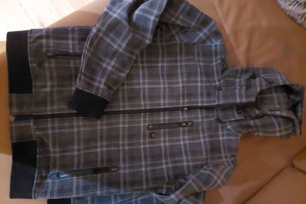 Jacke S €20