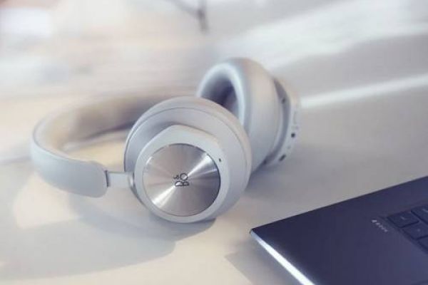 Bang & Olufsen Beoplay Kopfhörer