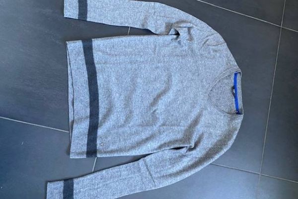 GUESS Pulli Herren Gr.S sehr gut erhalten, neuwertig