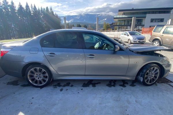 Urgente BMW 530D X Drive PER RICAMBI