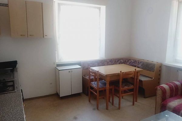 Ess Tisch mit Stühlen