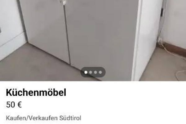 Küchenmöbel