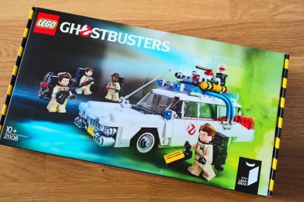 Lego 21108 Ghostbusters Ecto-1