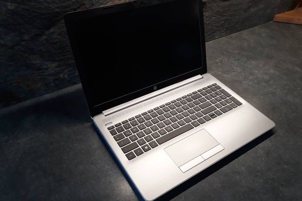 Laptop HP 15,6 Zoll