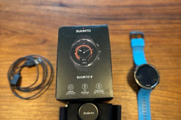 Suunto Baro 9 Titanium Sportuhr