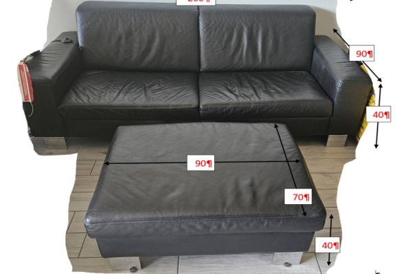 Schwarze Couch mit Hocker aus echtem Leder für 300€ zu verkaufen