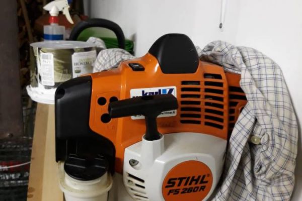 Stihl-Freischneider