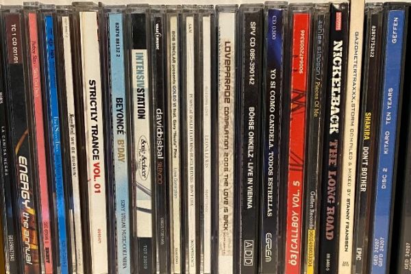 39 originale CD's | Verschiedenste Genres Rock, POP, Techno, Oldies…