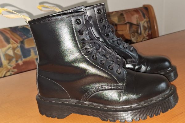 Dr. Martens Schuhe