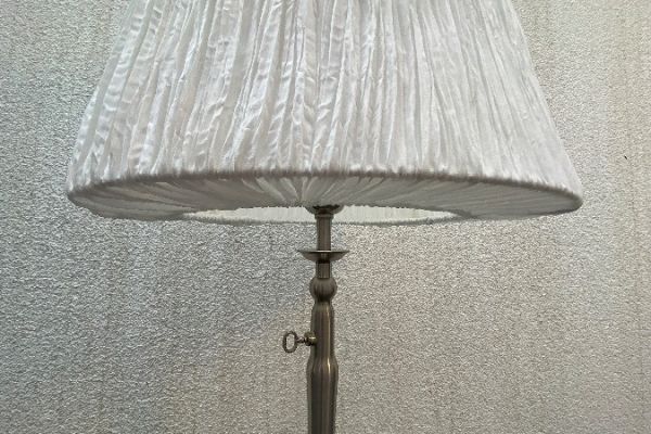 Stehlampe Ikea