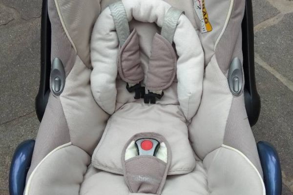 Babyschale Maxi cosi Bébé Confort