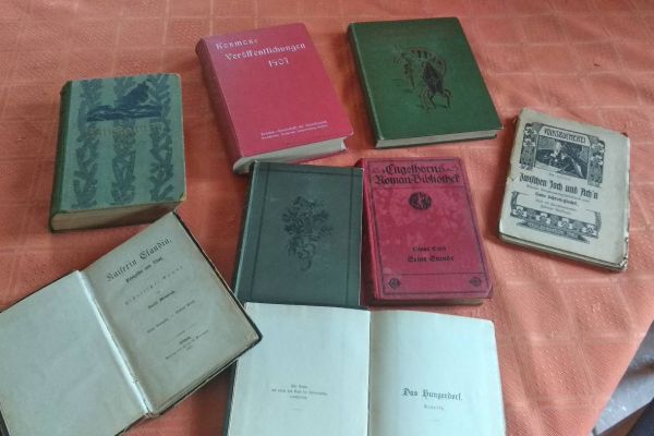 Antiquarische Bücher