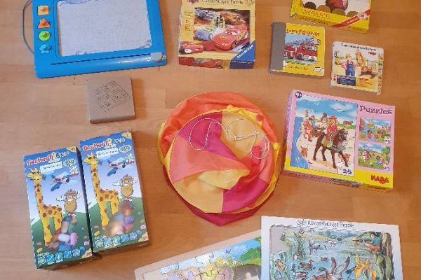 Kinderspielzeug zu verschenken