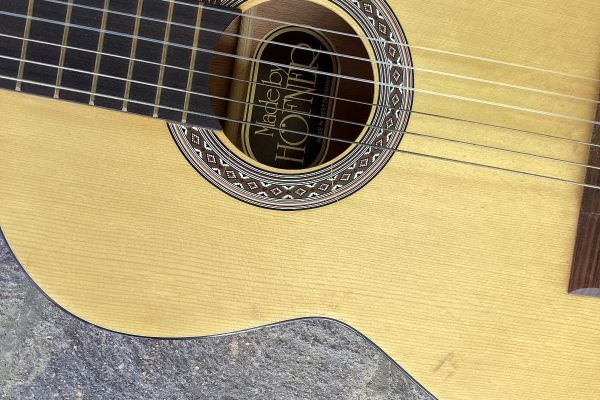 Gitarre ,,Höfner"