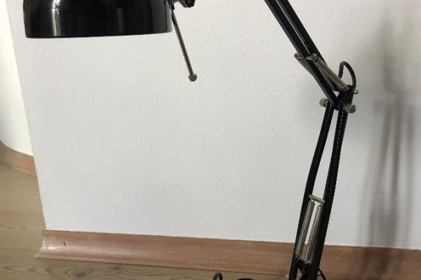 Tischlampe schwarz neuwertig