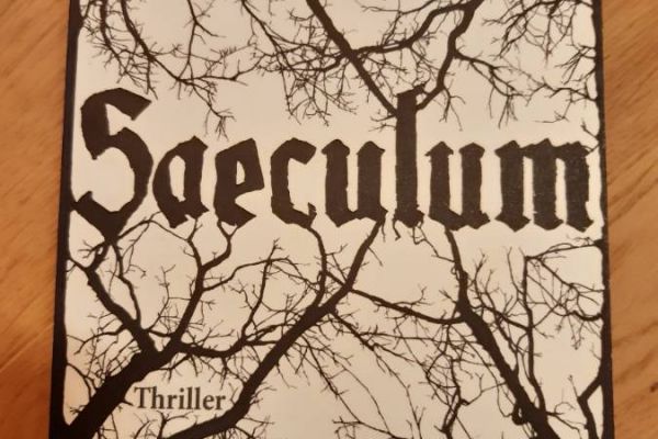 Buch: "Saeculum" von Ursula Poznanski