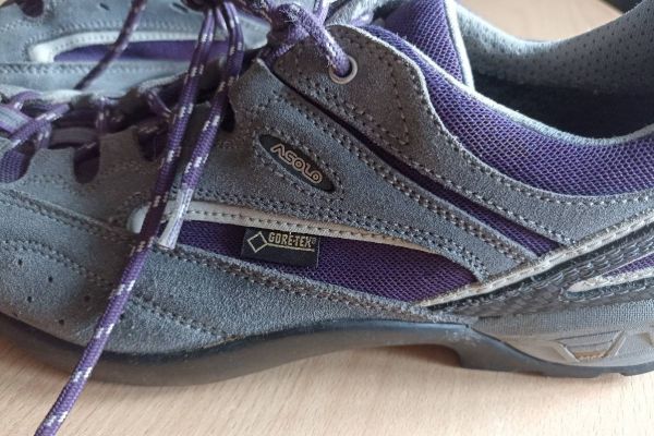 Trekking Schuhe