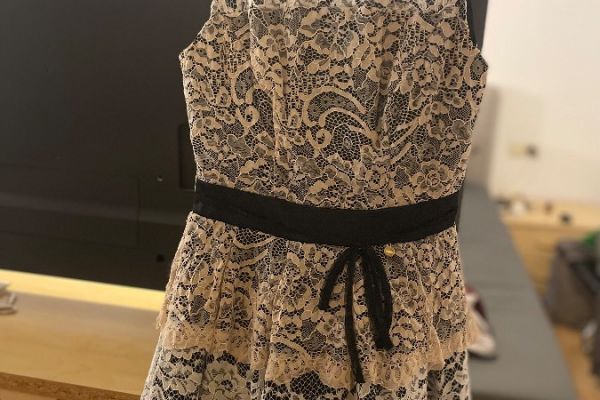 Elegantes Kleid